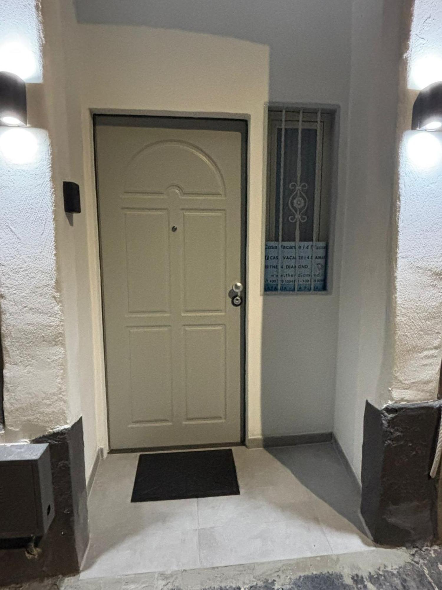 Casa Vacanze I 4 Diamanti Room 1 Catania Kültér fotó